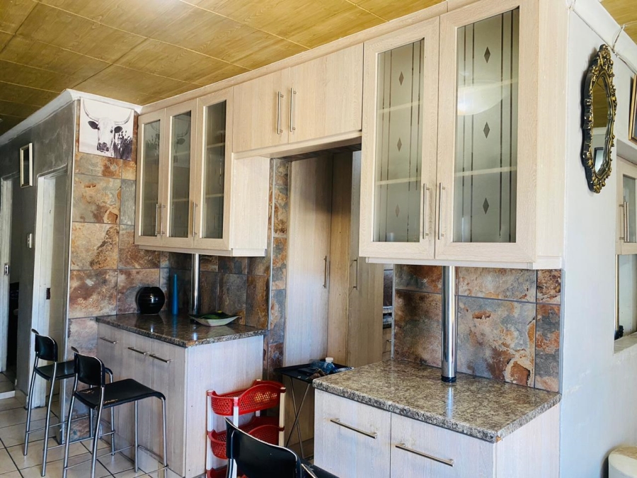 2 Bedroom Property for Sale in Kuyasa Western Cape
